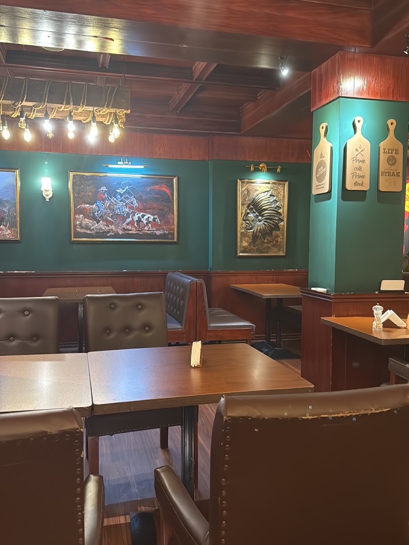 Texas Flame Steakhouse: clear photo of restaurant interior