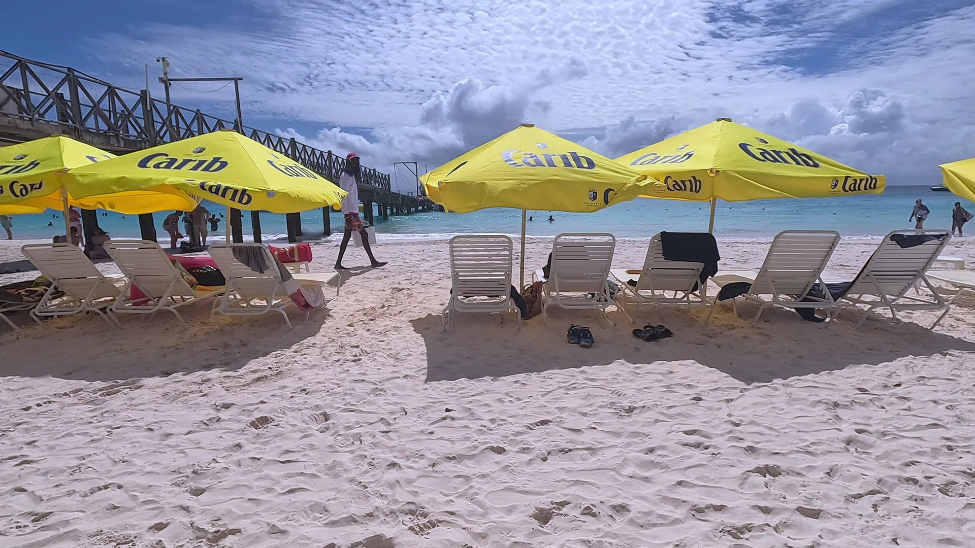 The Boatyard Beach Club: venue atmosphere and beach