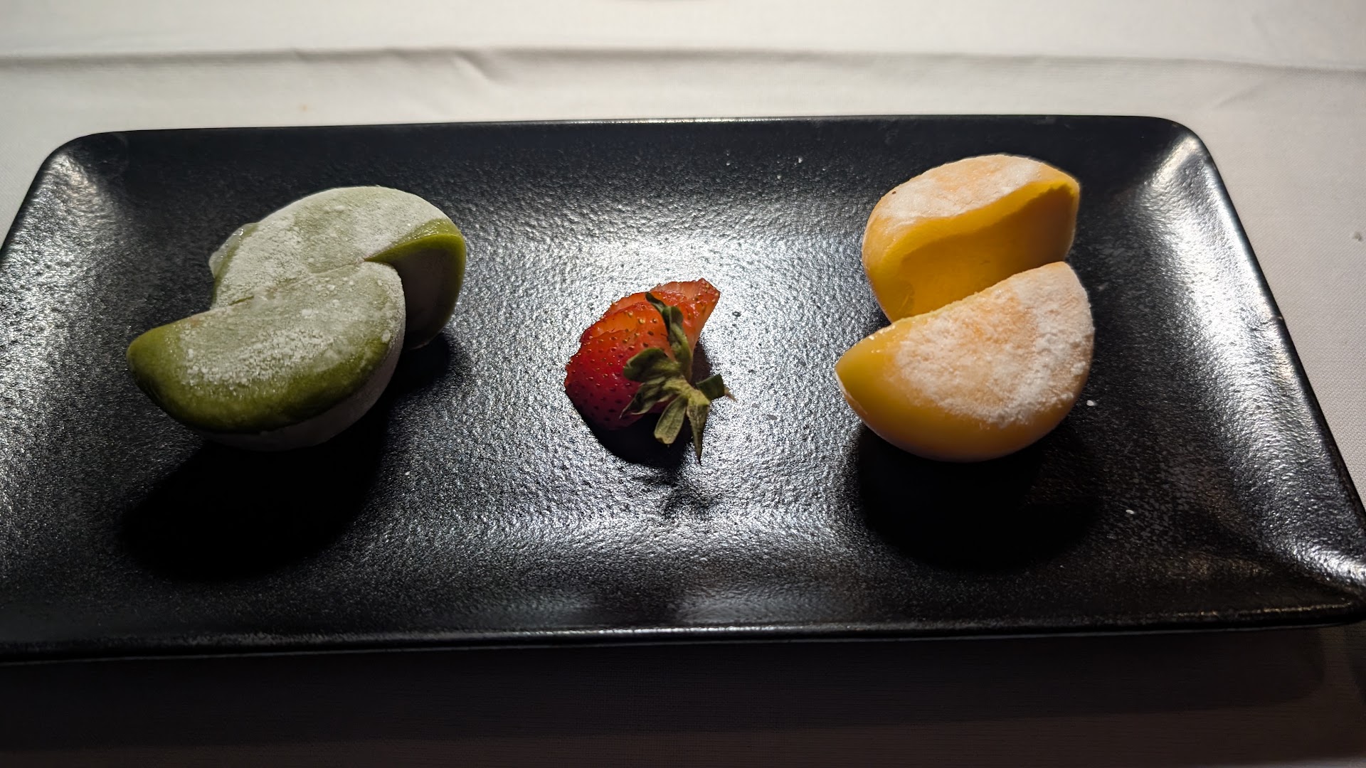 Nishi Restaurant: appetizing, high-quality food photography