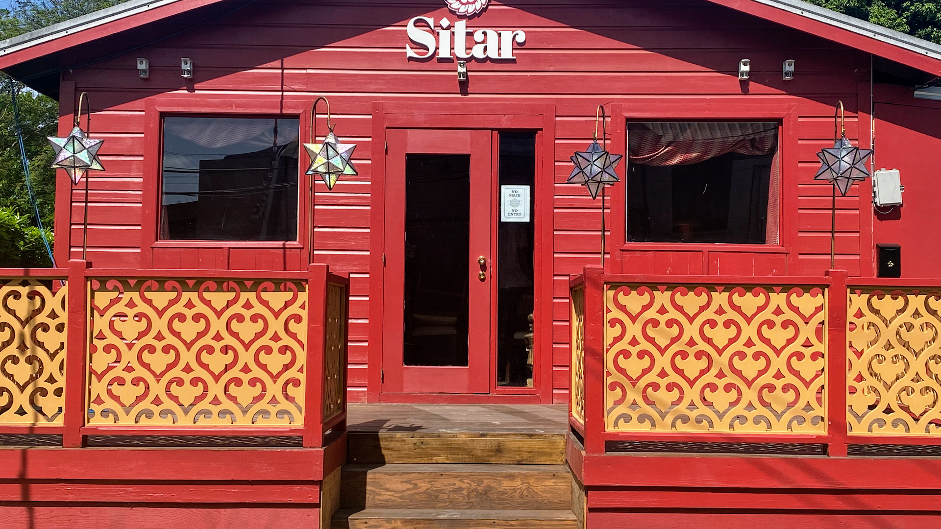 Sitar Indian Restaurant: clear exterior shot of restaurant