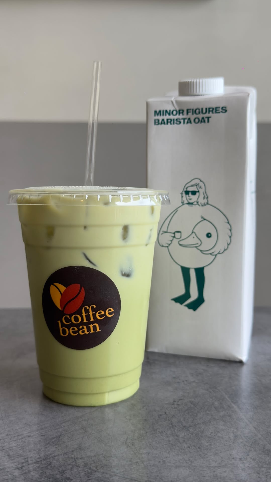 The Coffee Bean: clear, professional product photo