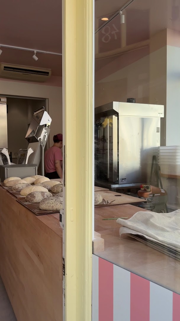 Bakkerij Nachtraaf: authentic bakery production process