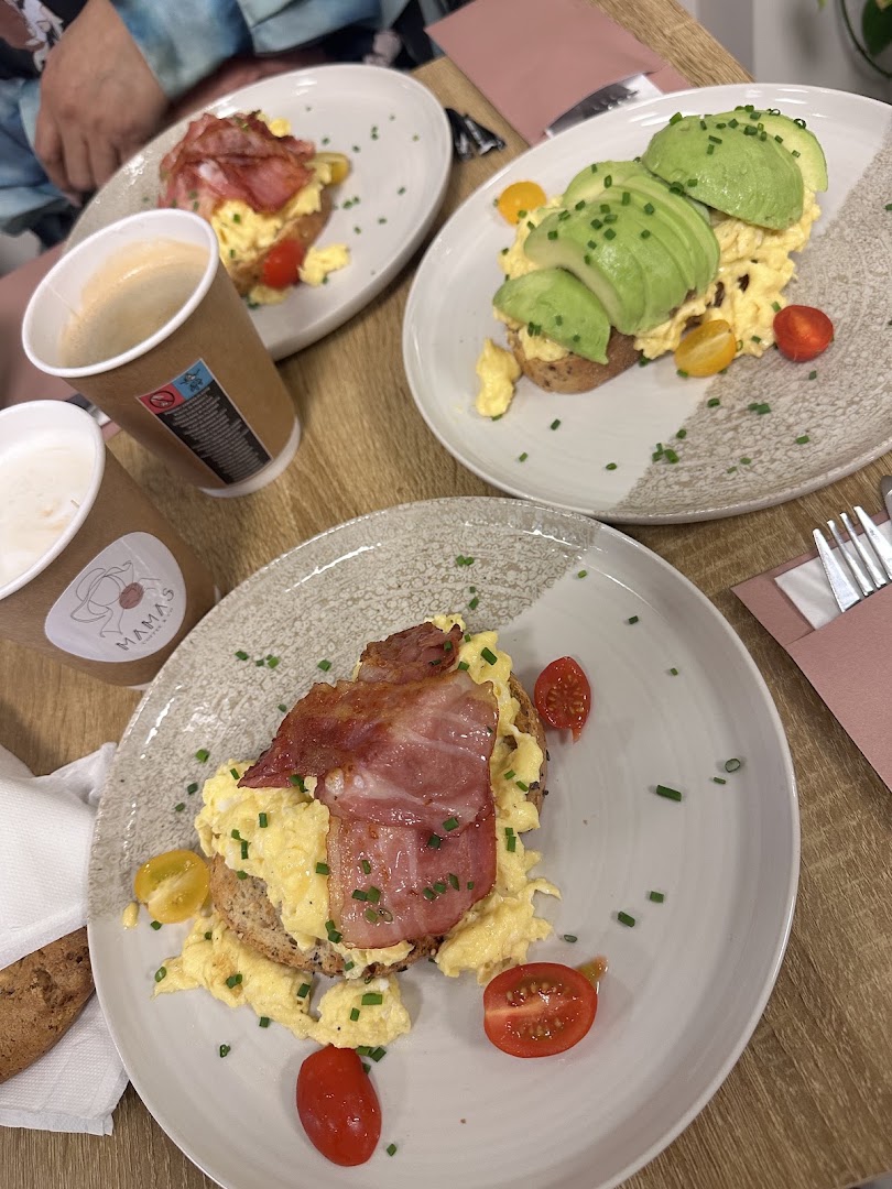 Mamas Coffee & Co: appetizing photo of breakfast dishes
