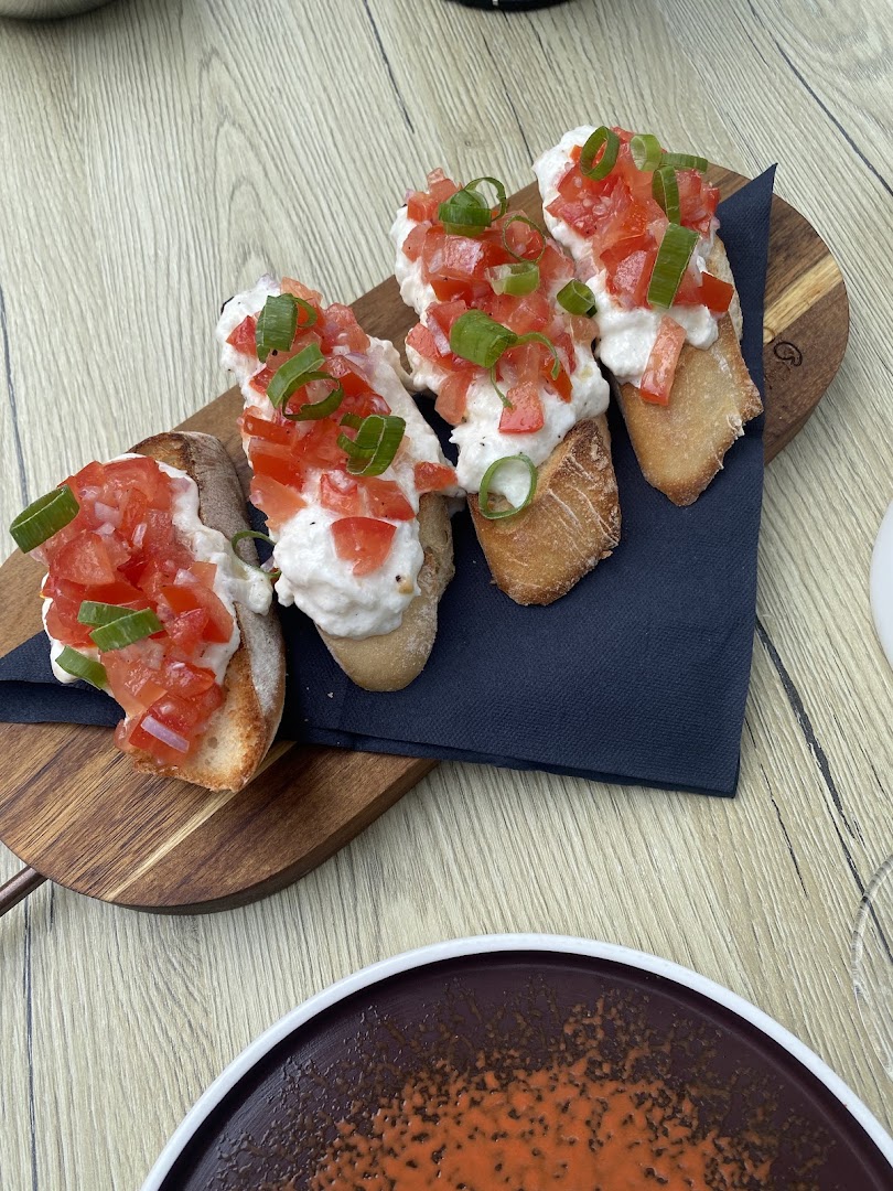 Wijnbar Bianco: appetizing photo of served food