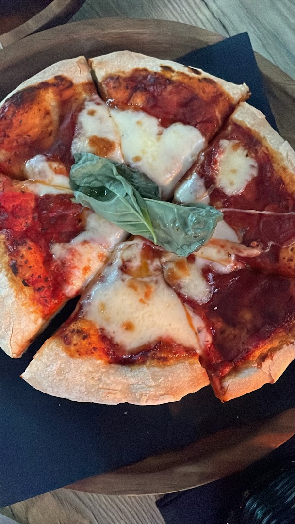 Wijnbar Bianco: appetizing photo of served food