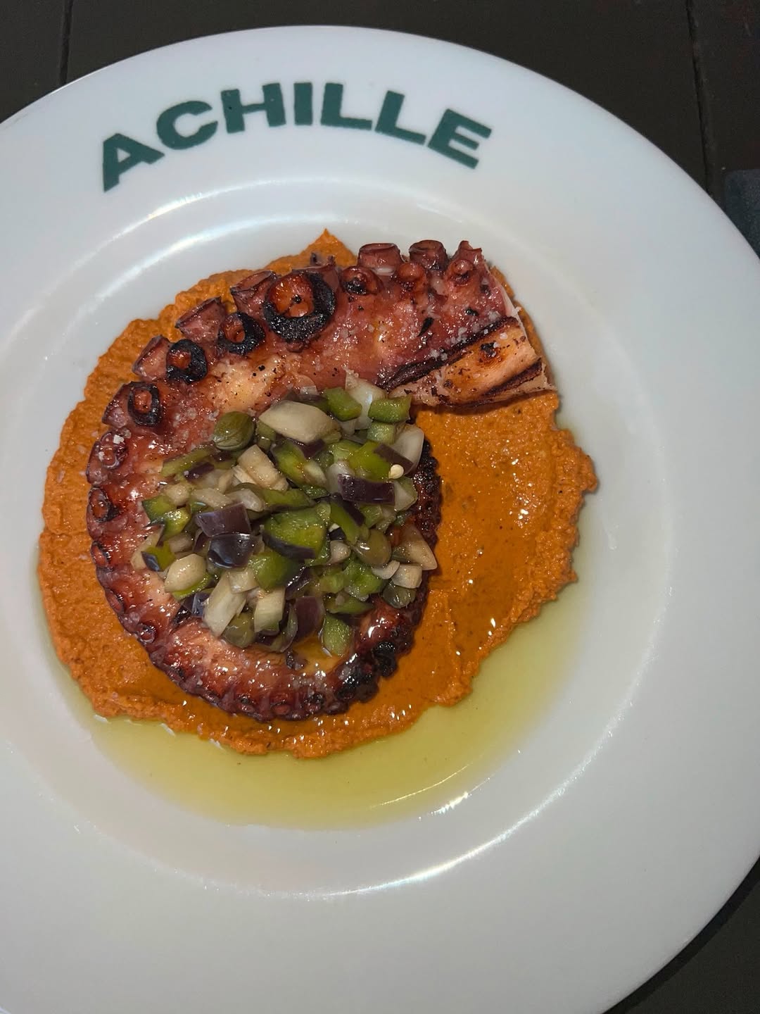 Achille: appetizing food photo of dish