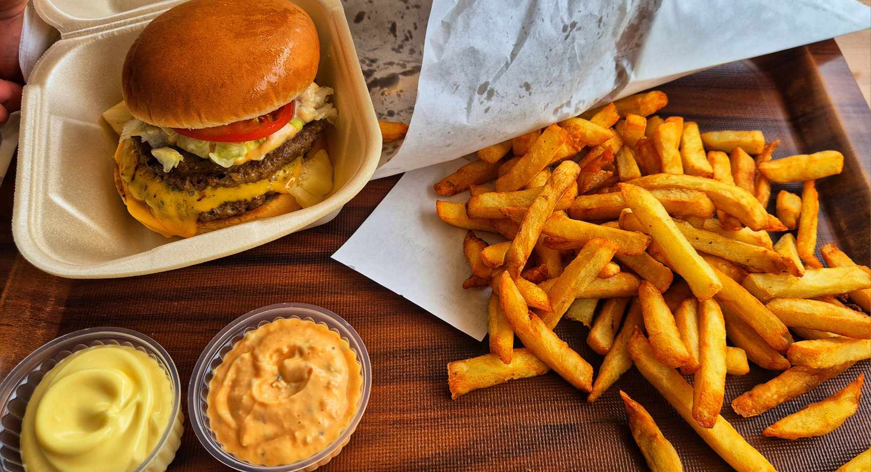 La Phine Frite: appetizing photo of restaurant food
