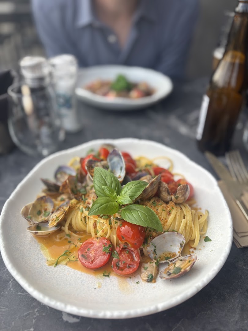 Anodin: appetizing, high-quality food photography