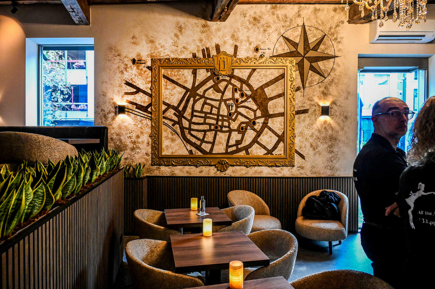 De Dry Dragonders: attractive interior and atmosphere
