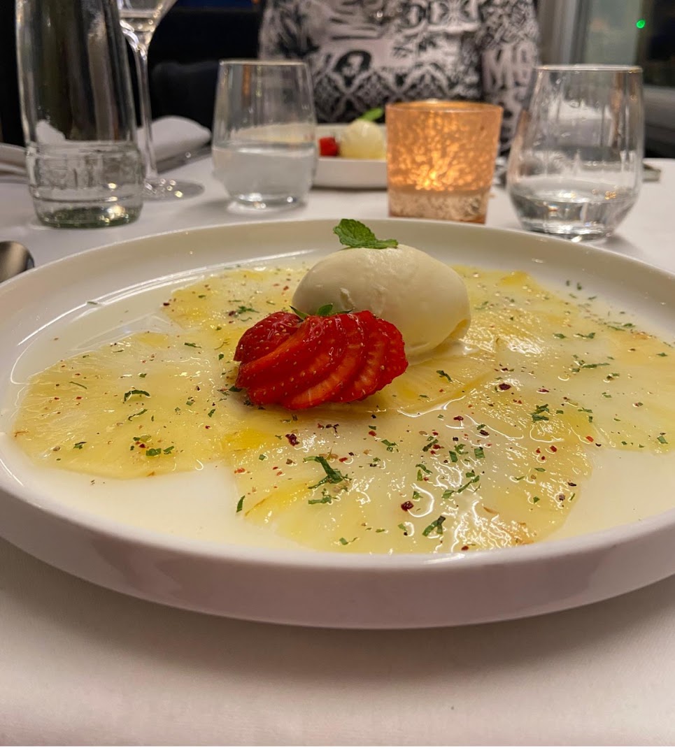 Le Chardonnay: appetizing, high-quality food photography