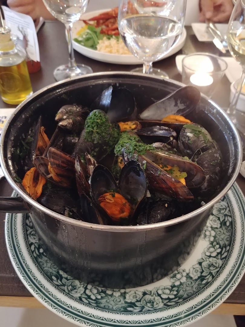 Le Chardonnay: appetizing photo of restaurant food