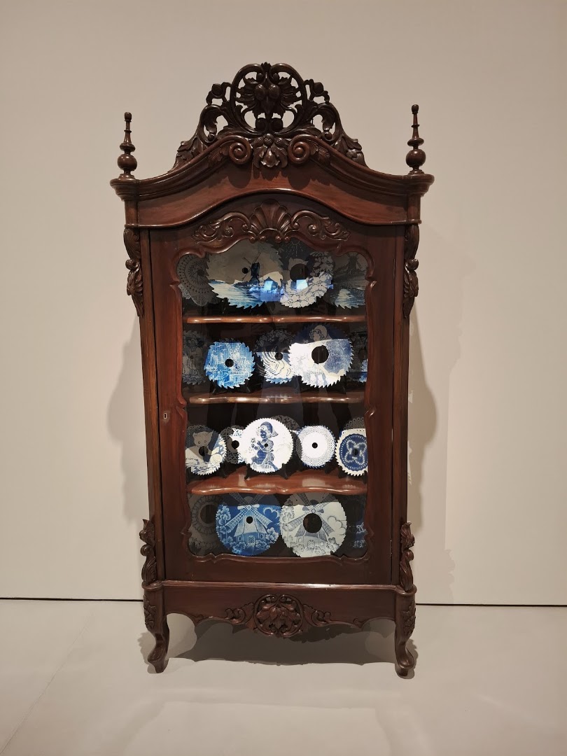 Abby Kortrijk: clear photo of museum collection