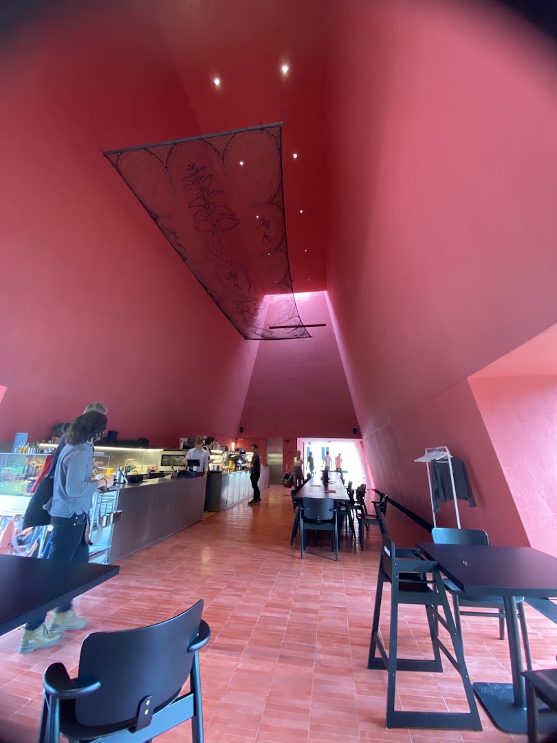 Abby Kortrijk: venue interior and atmosphere