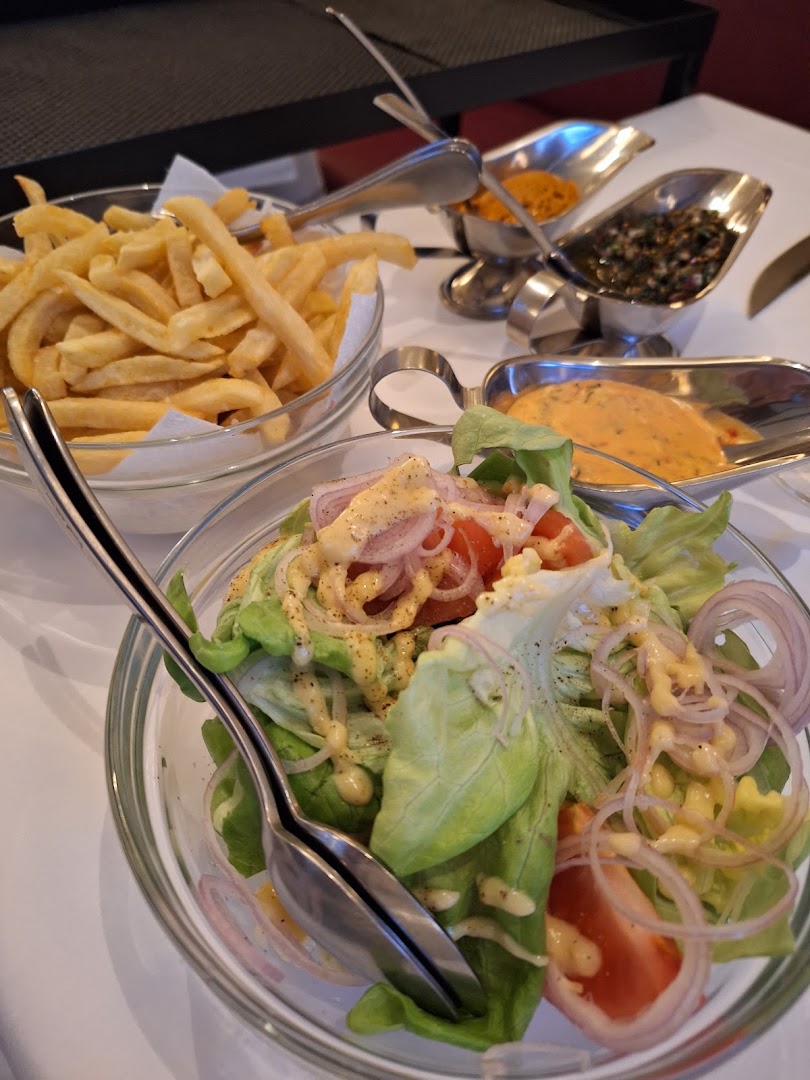 BUF: appetizing photo of restaurant food
