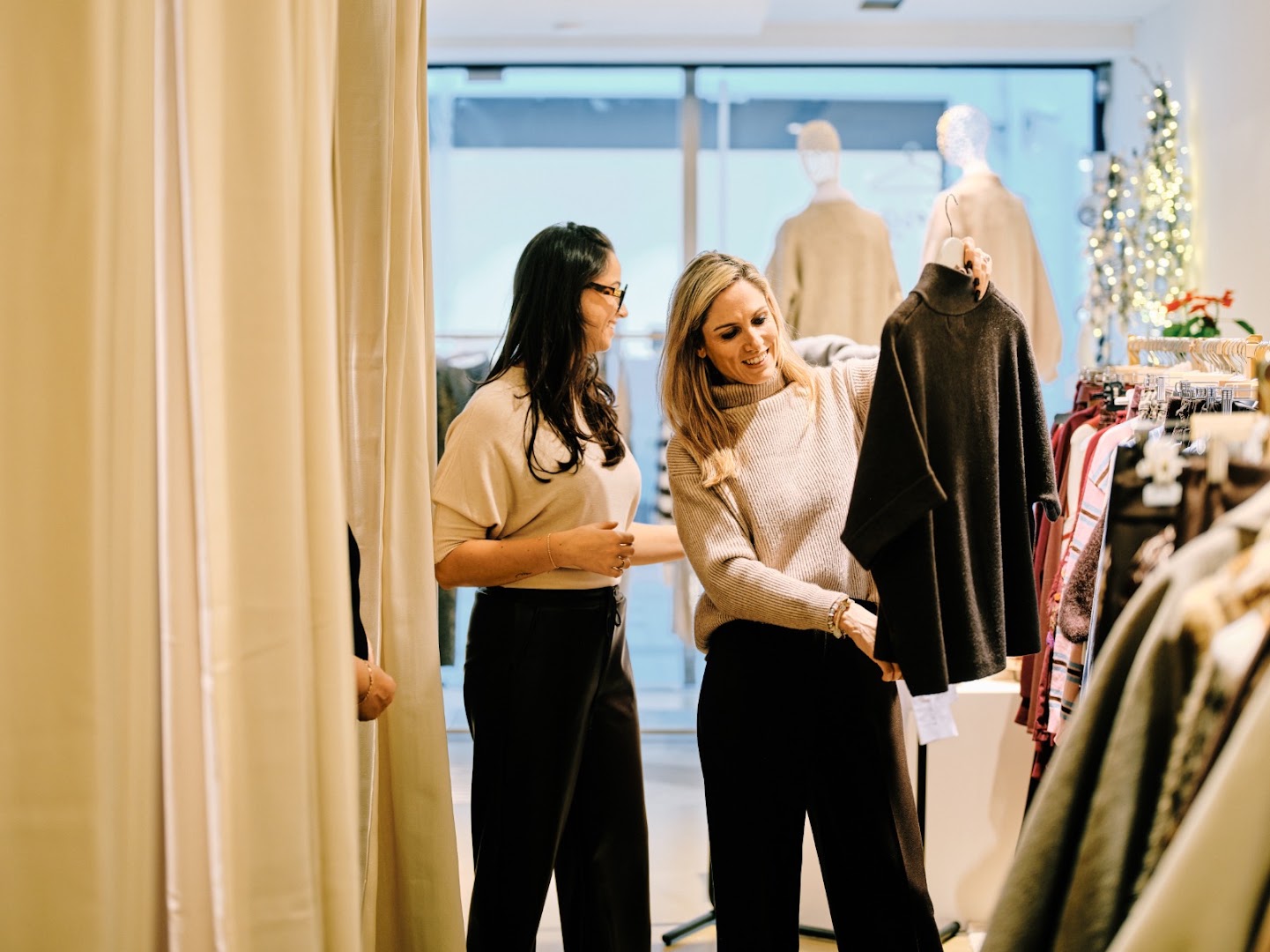 Mistinguette: professional photo showing shop atmosphere