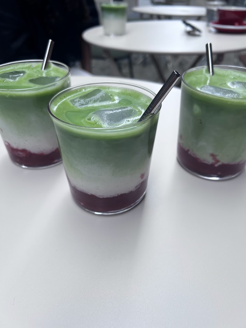 Kawa: appetizing photo of drinks served drinks