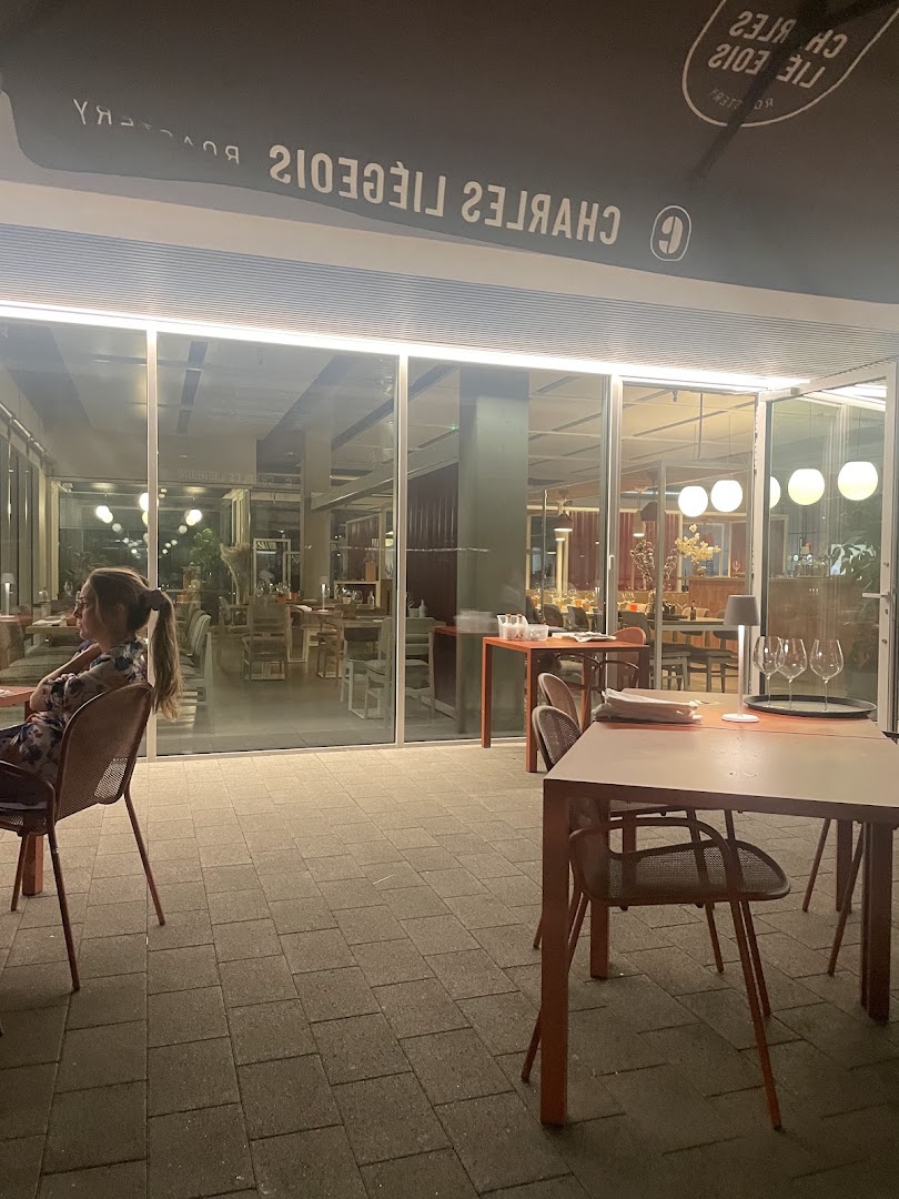 Origines: inviting atmosphere and clear view