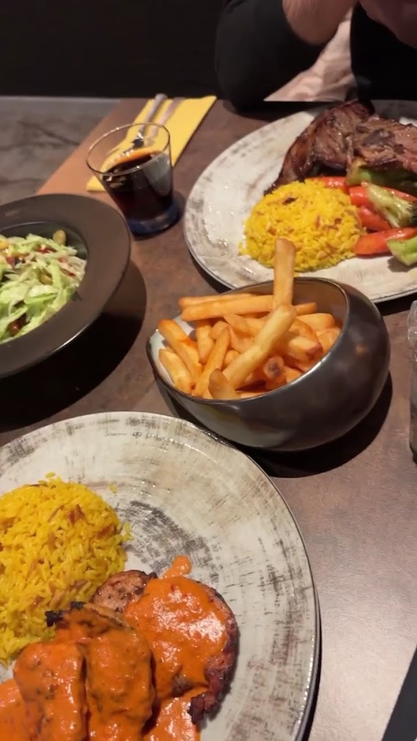Restaurant 1906: appetizing food presentation and clear presentation