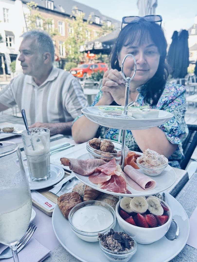 Zoëlicious: appetizing food and pleasant atmosphere