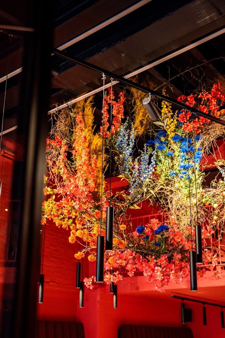 Balcón: beautiful interior decor and lighting