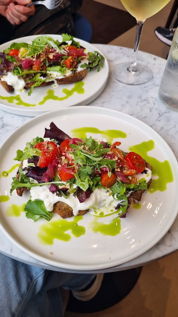 Madmum Coffee Roasters: appetizing, high-quality food photography