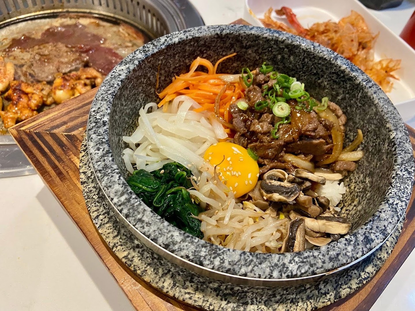 BBQ Home: appetizing photo of restaurant food