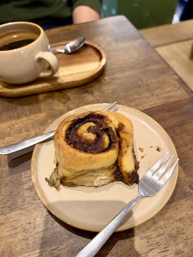 Madeleine: appetizing photo of food served
