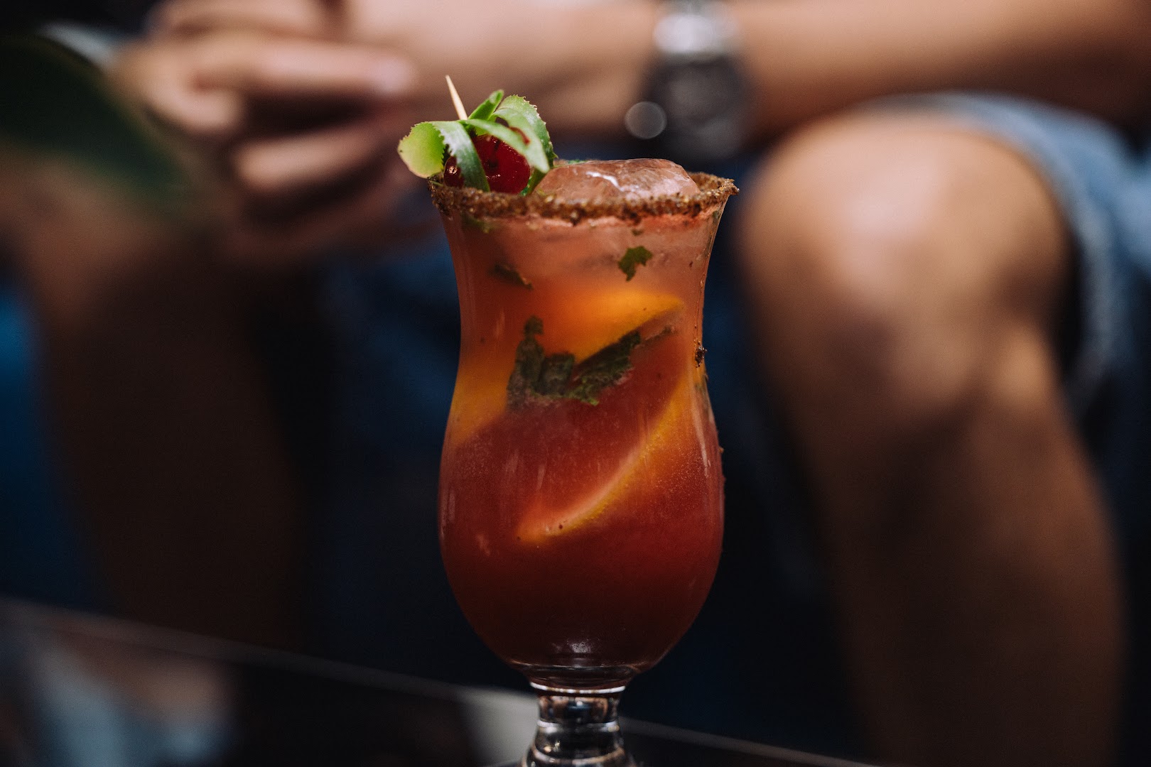 Social Lounge: high quality professional cocktail photo