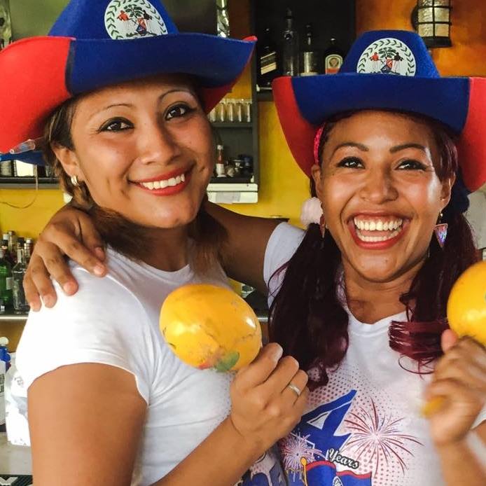 Maracas Bar & Grill: friendly staff creates welcoming atmosphere