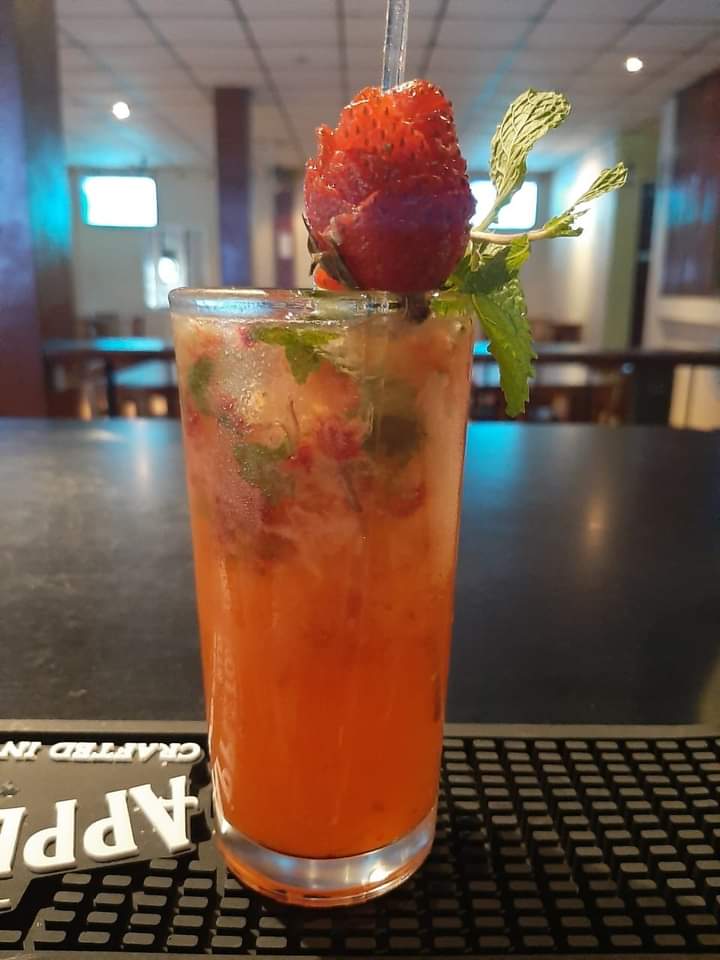 Tipsy Lounge & Pub: appealing photo of a cocktail