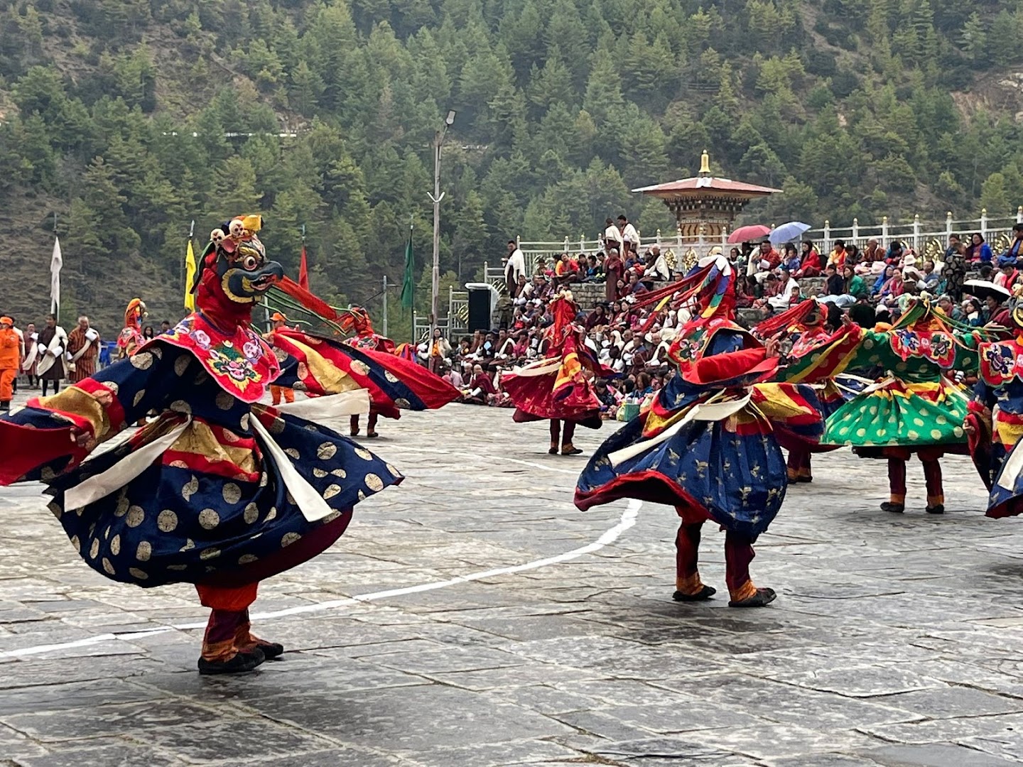 Karpo Lhakhang: authentic cultural performance