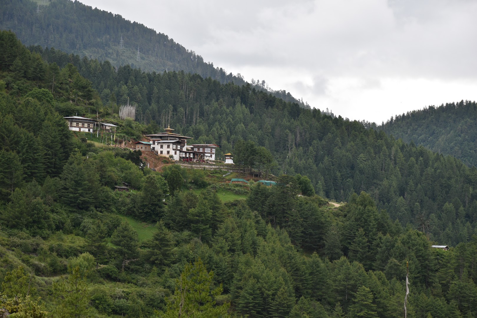 Katsho Goemba: clear view of the venue
