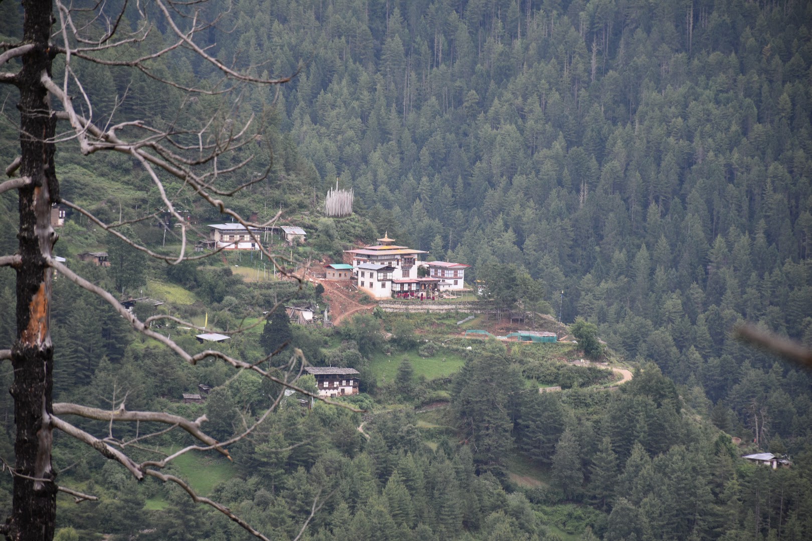 Katsho Goemba: clear scenic view of venue