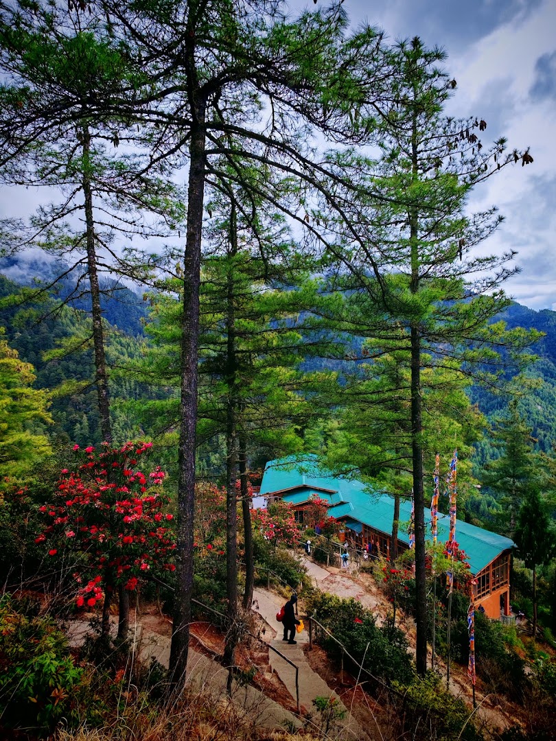 Taktsang Cafeteria: beautiful scenic view of venue