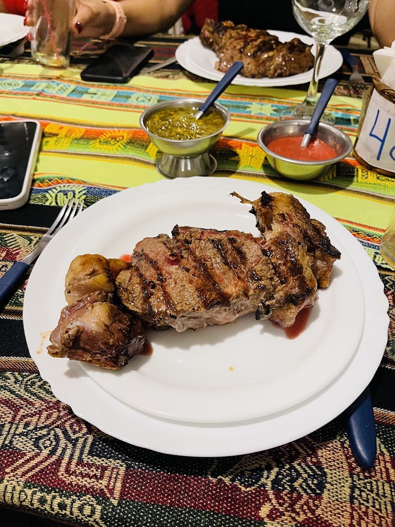 Bagú Churrasquería: appetizing photo of grilled meat