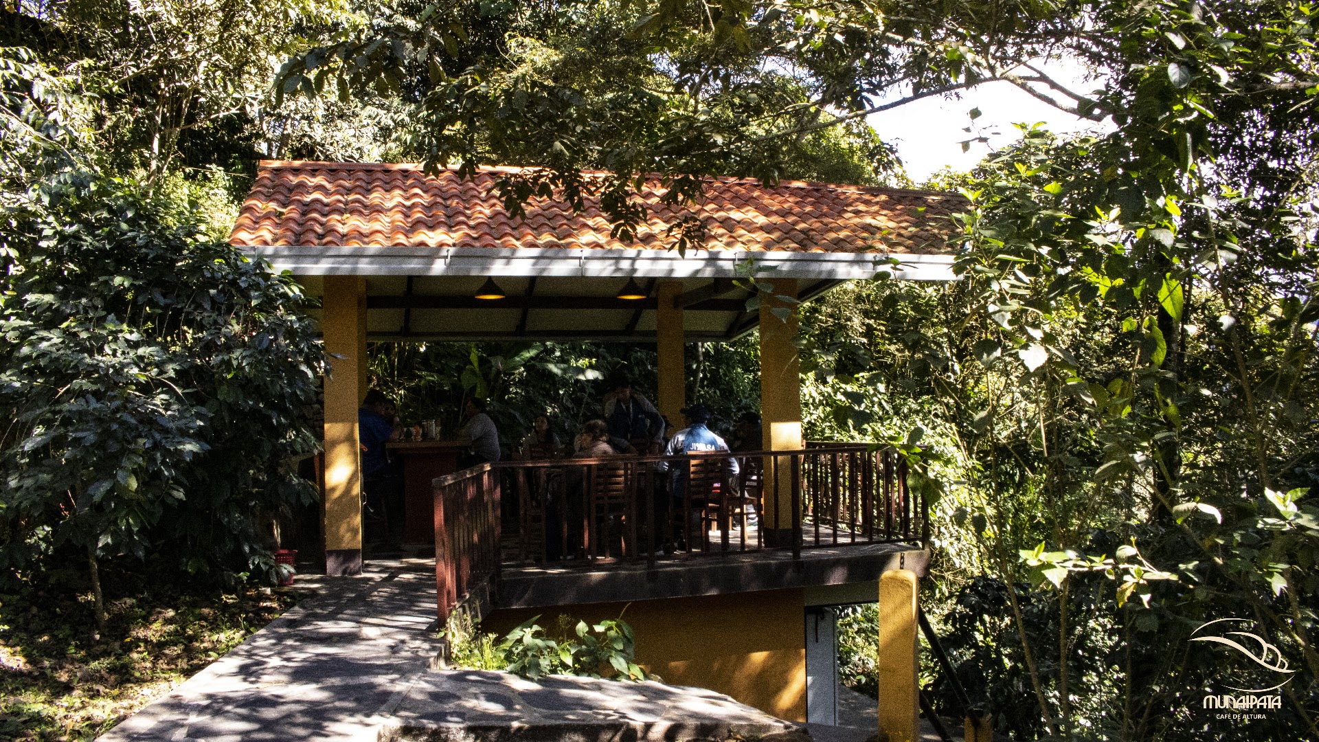 Café Munaipata: inviting atmosphere and clear view