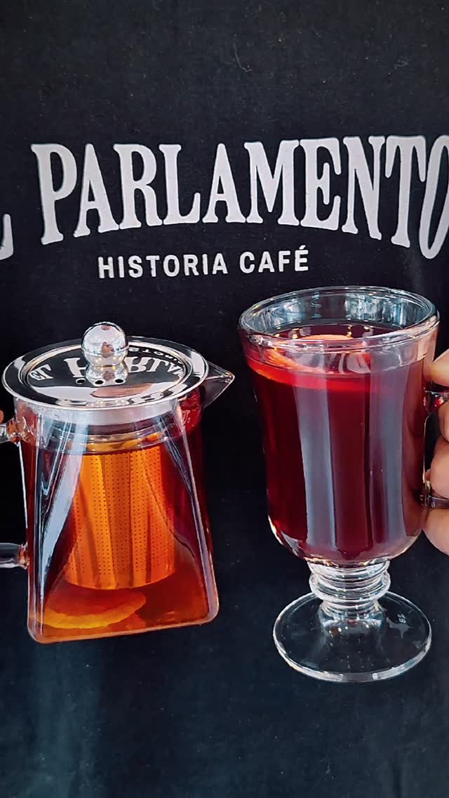 El Parlamento: clear shot of drinks served