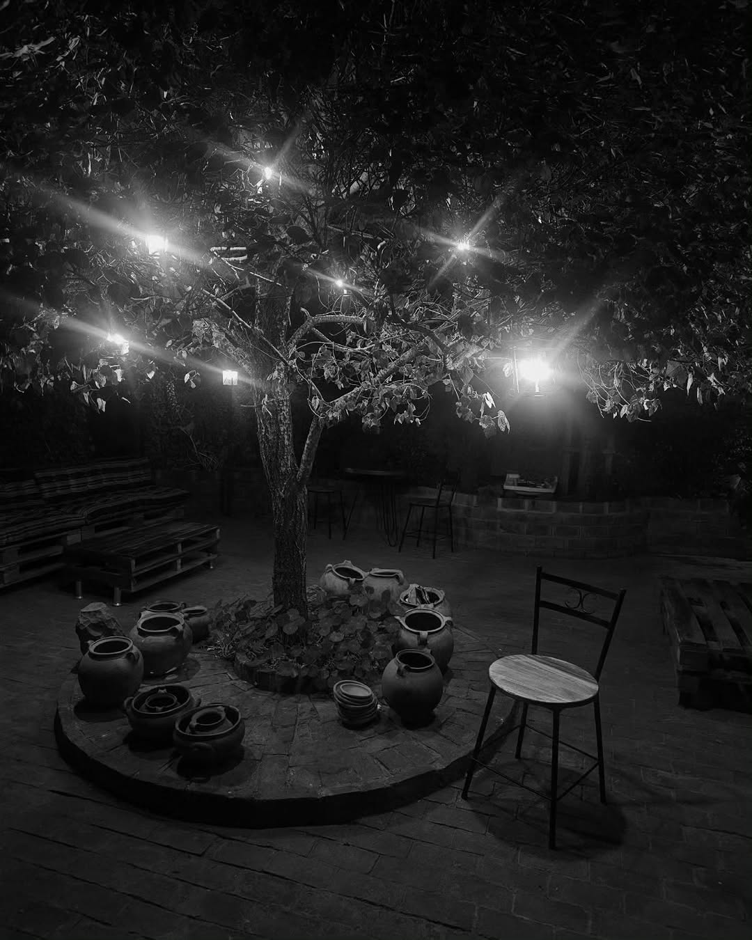 La Aspiazu: atmospheric and well-composed night shot