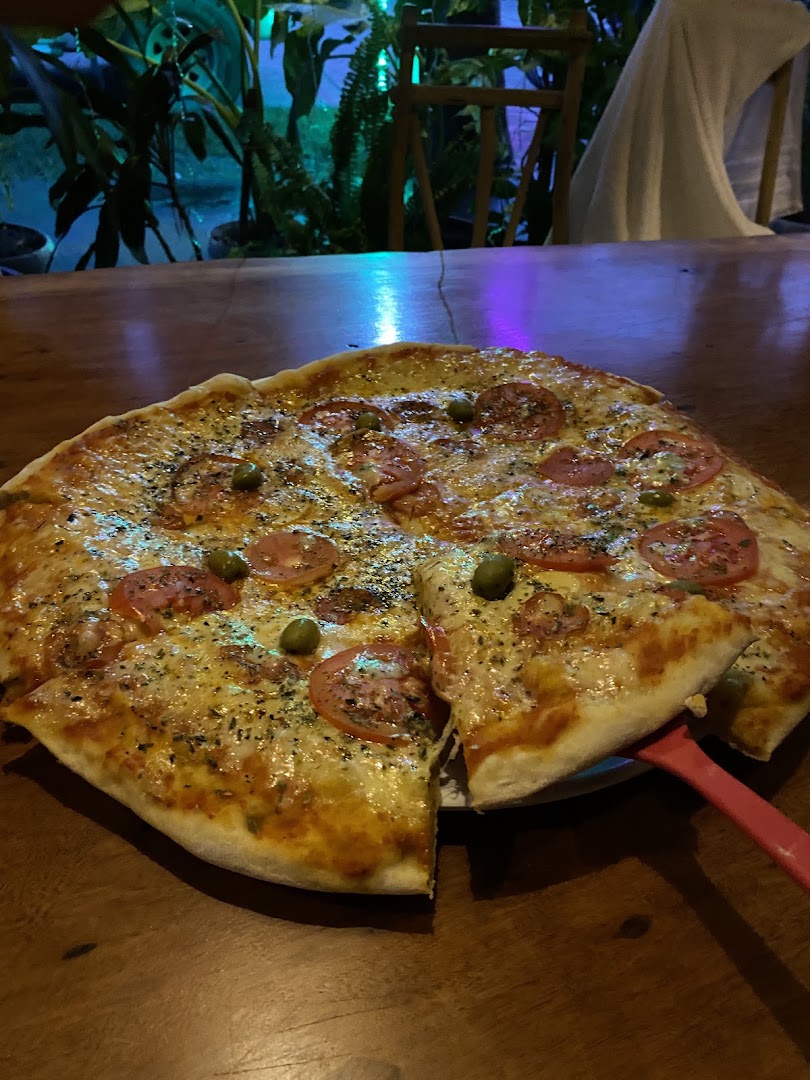 Luna Lounge: appetizing photo of served food