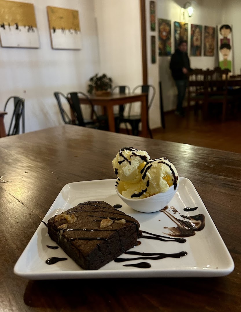 La Cocina: appetizing food photo in venue
