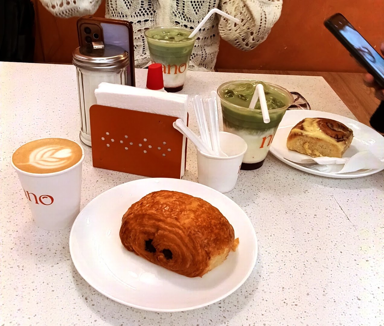 Nano Café: appetizing photo of cafe offerings