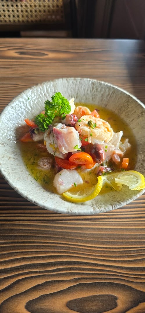 Don Julio Italian Grill: appetizing, high-quality food photography