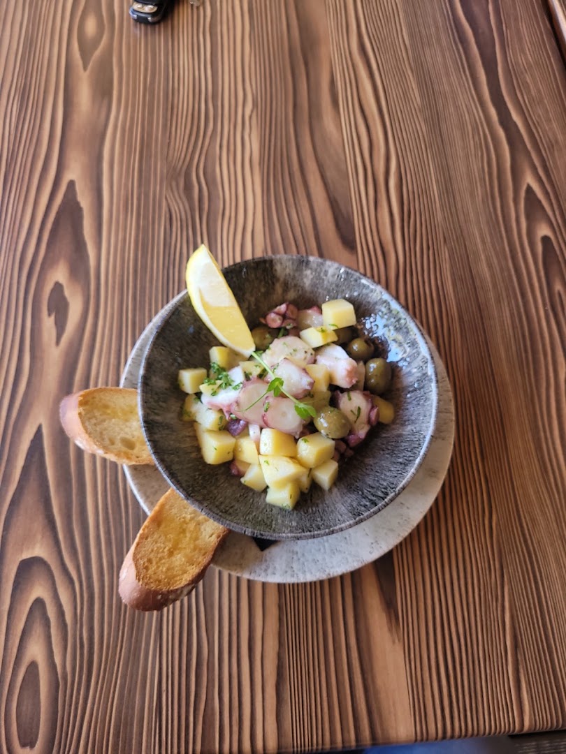 Don Julio Italian Grill: appetizing, high-quality food photography