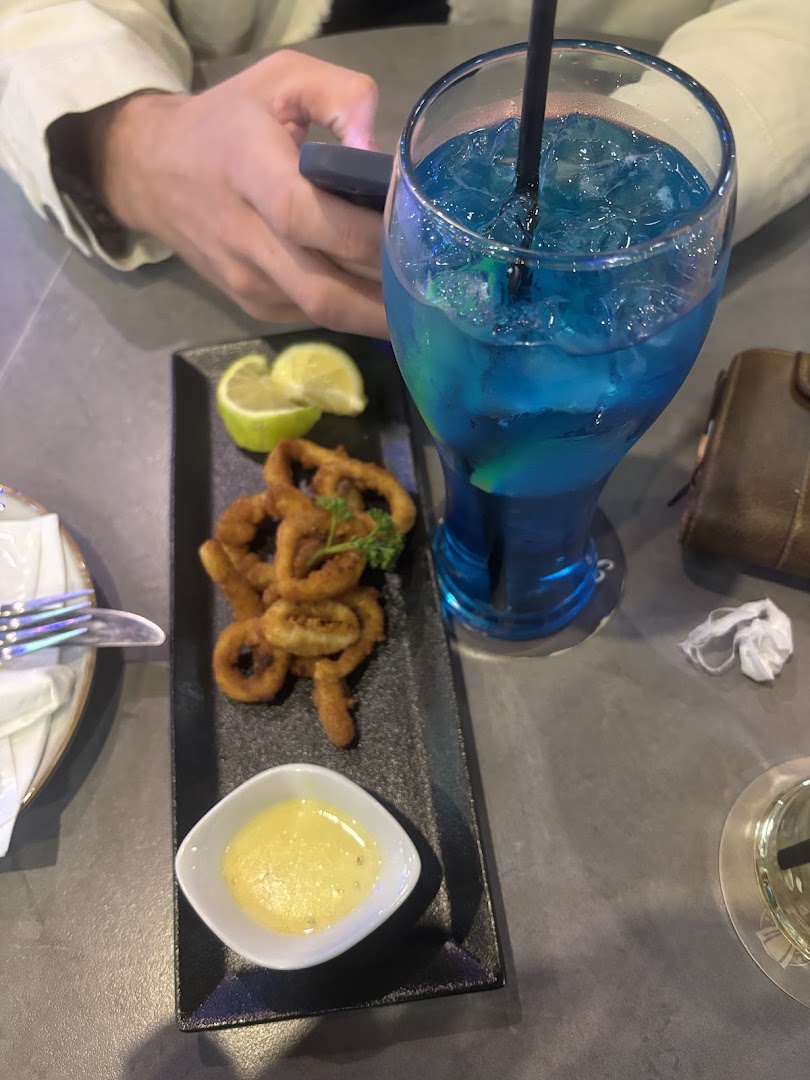 Coconut Lounge Lifestyle: appetizing food and drink photo