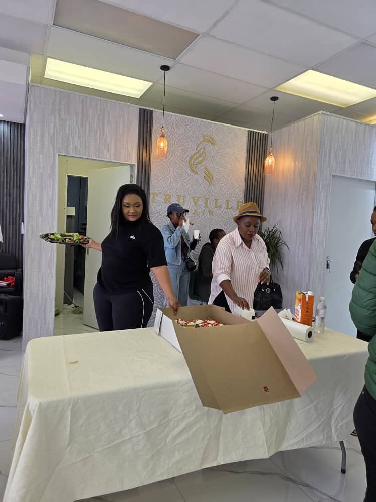 Truville Hair: salon interior and staff