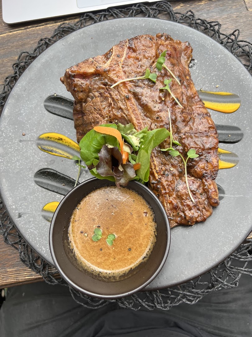 Studio Cafe: appetizing, high-quality food photography