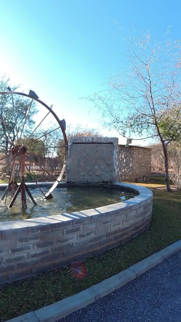 Symponia Guesthouse: pleasant outdoor guesthouse grounds