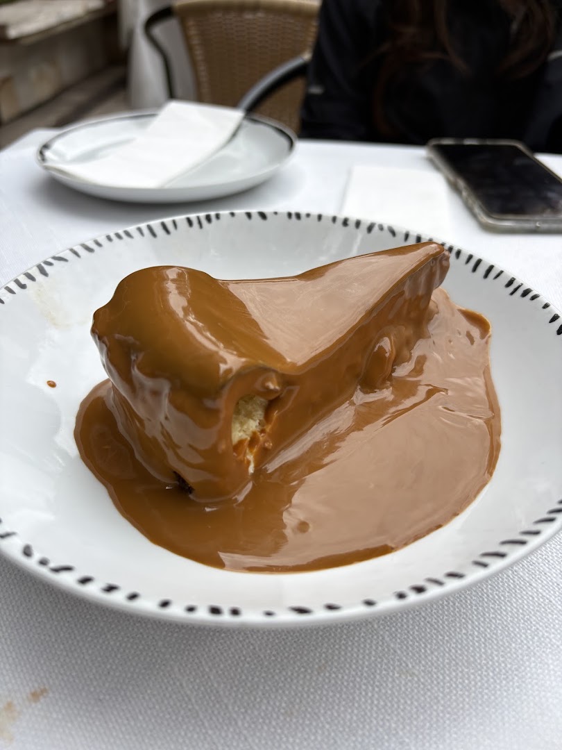 Gata Gorda: appetizing photo of restaurant dessert