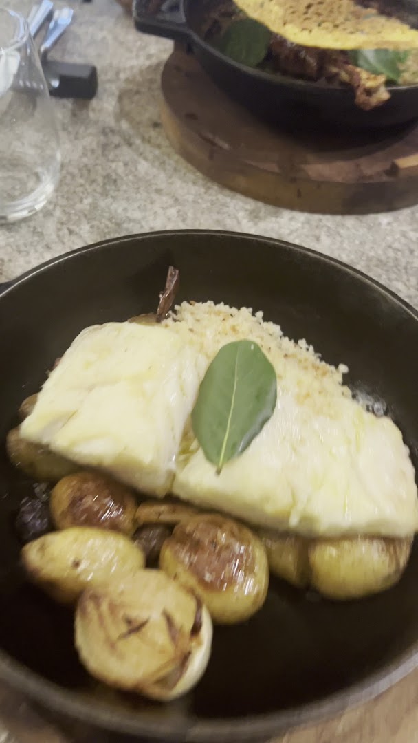 Lagar Tragaluz: appetizing, clear photo of food