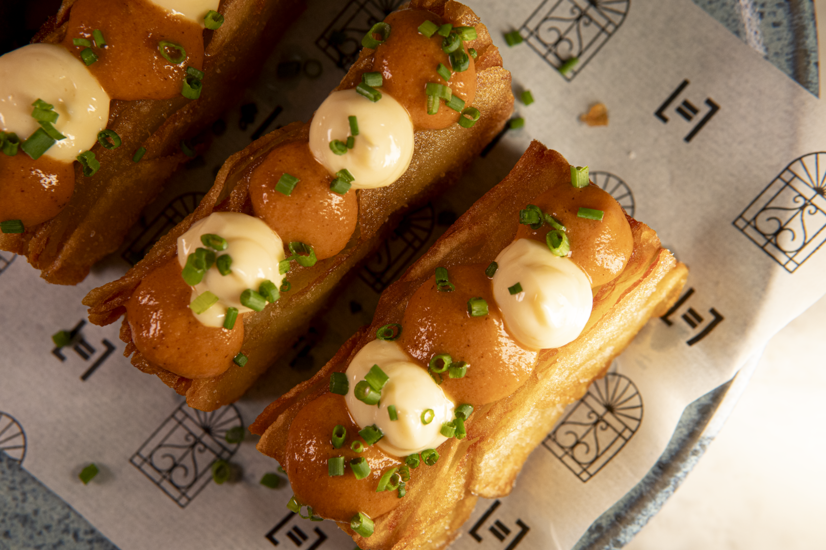 Parallel: high quality, appetizing food photo